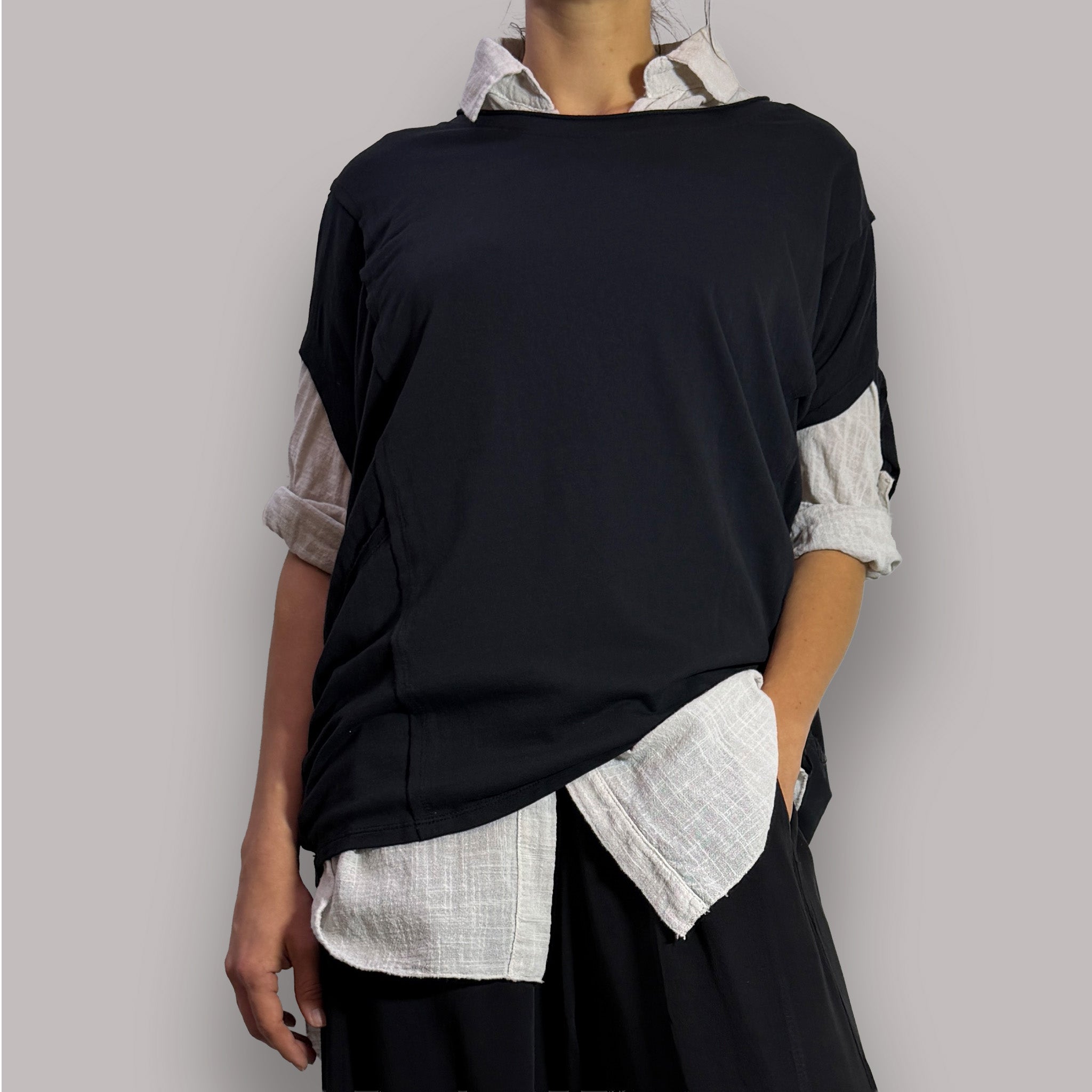 CCT CAMISETA CORTE VERTICAL LISO