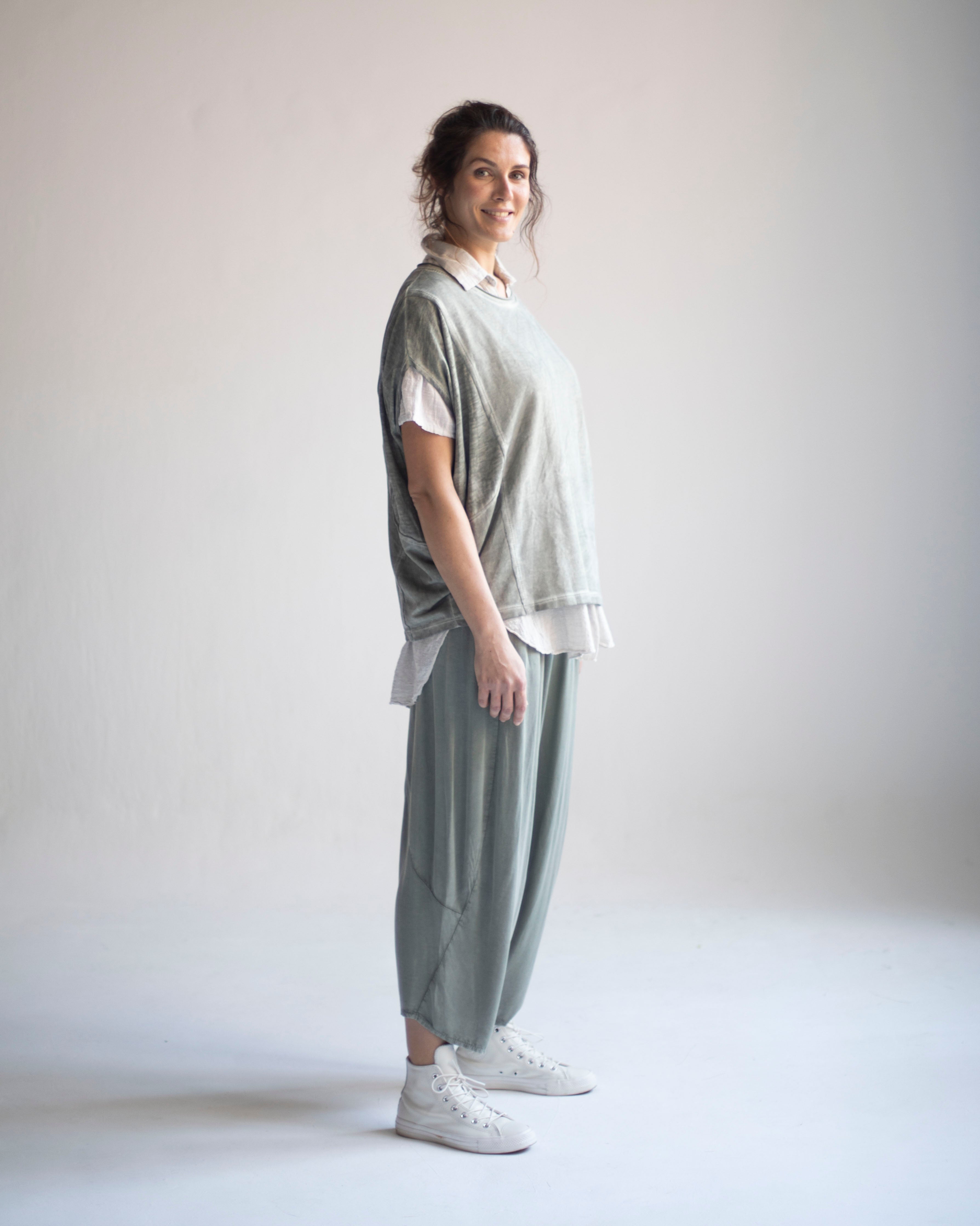 CAMISETA CORTE VERTICAL STOI