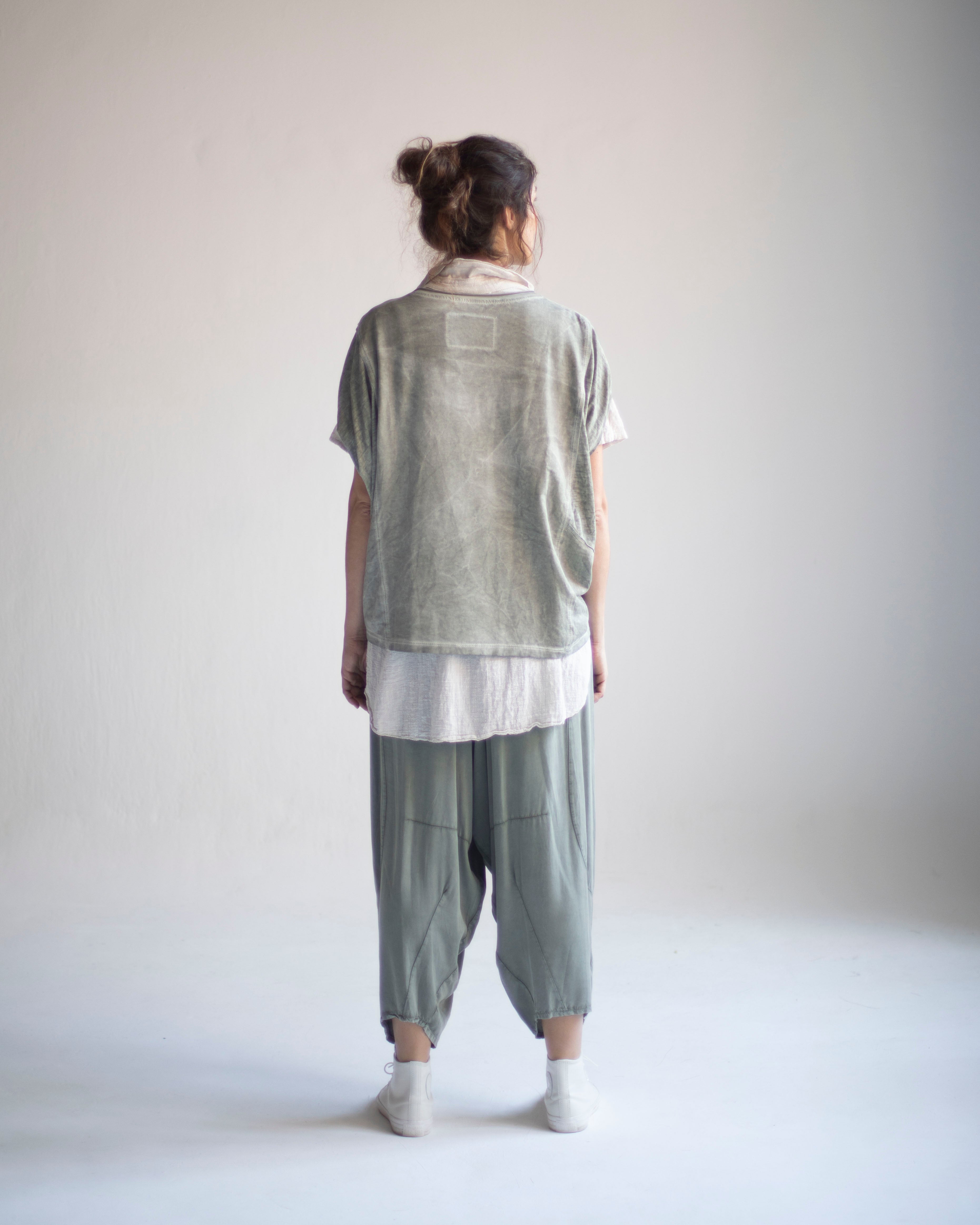 CAMISETA CORTE VERTICAL STOI