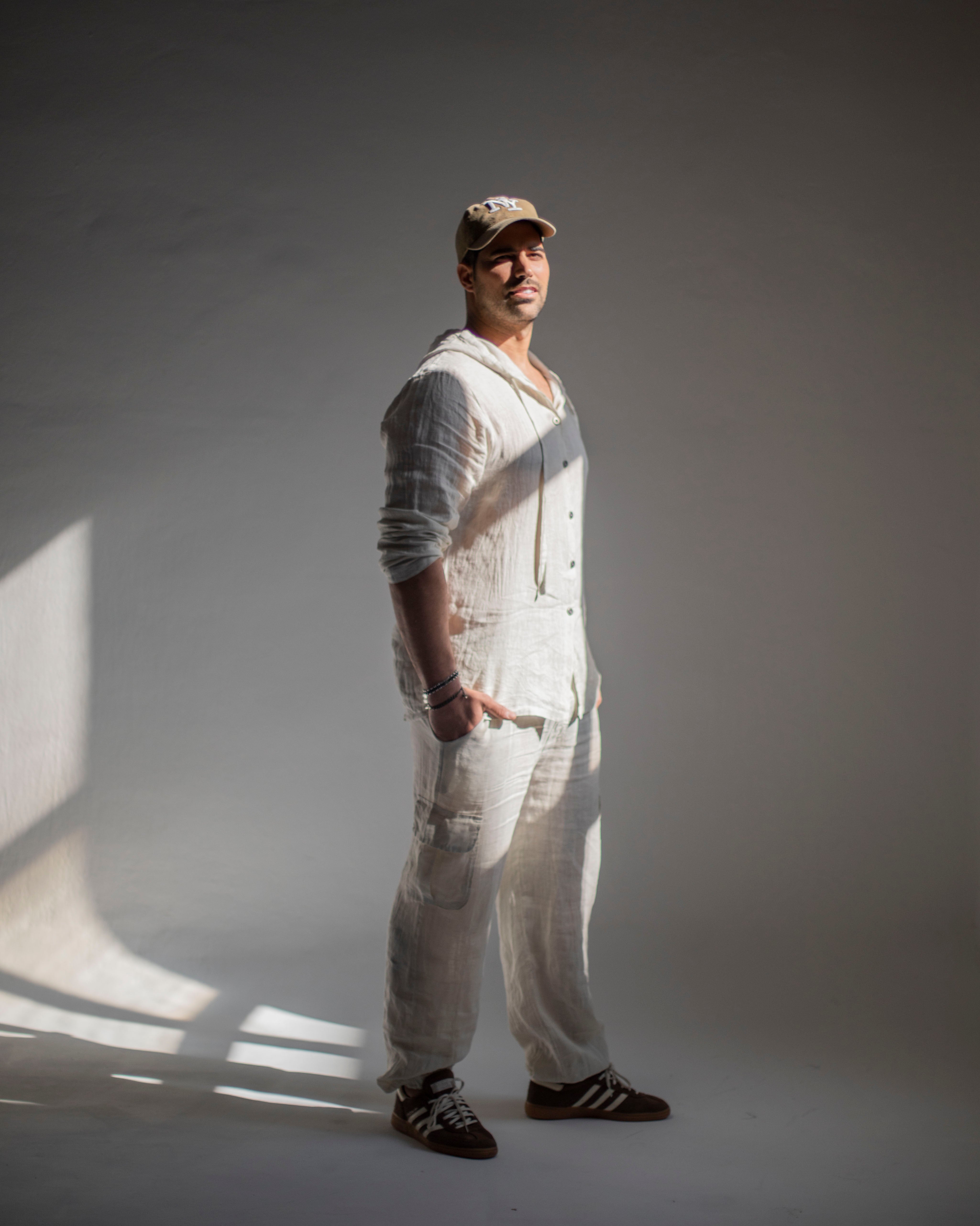 CHAQUETA CAPUCHA LINO