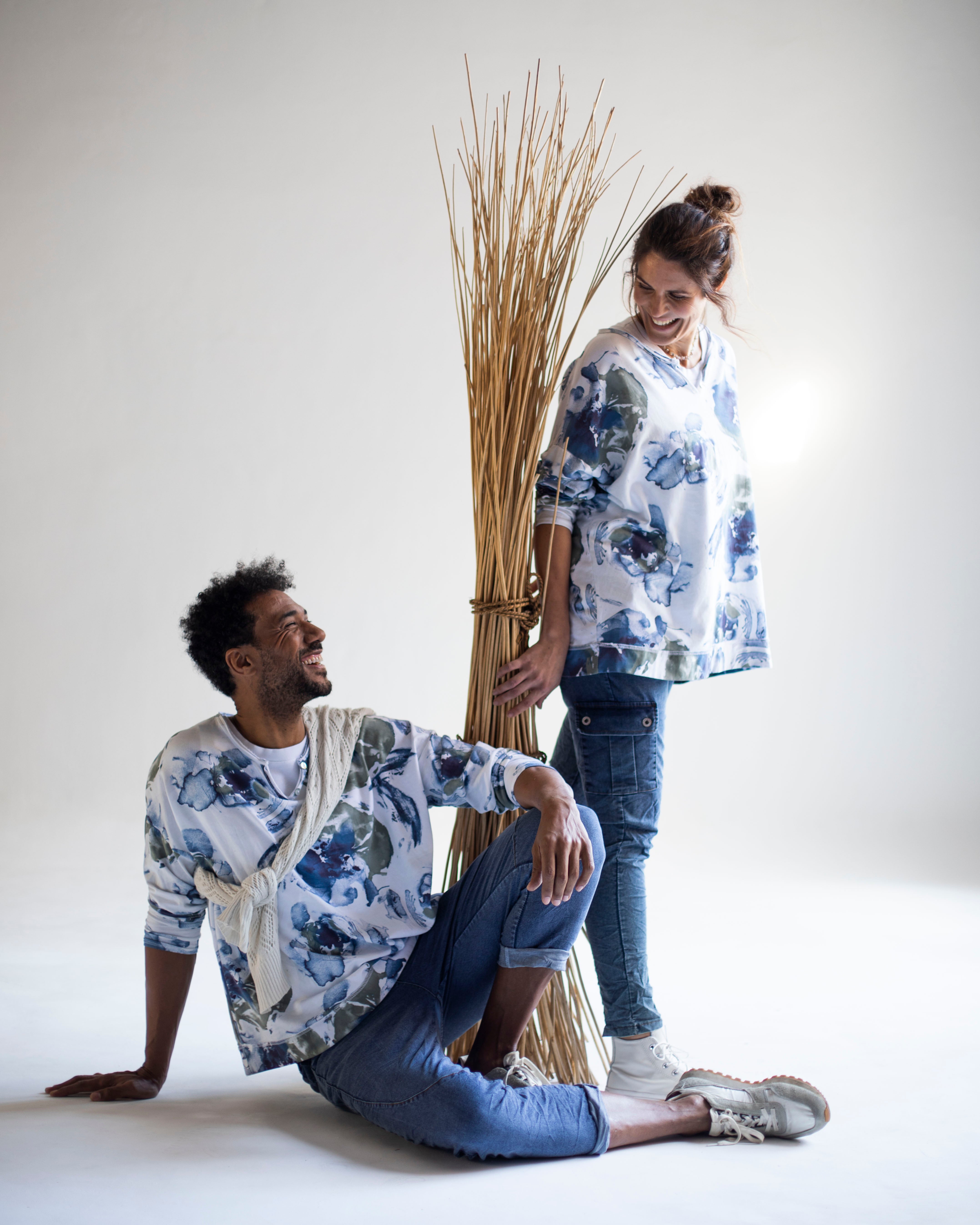 COB CAMISETA C/BOTON ABSTR